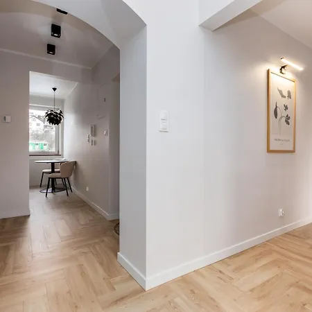 Unruga 2-bedroom Apartment *